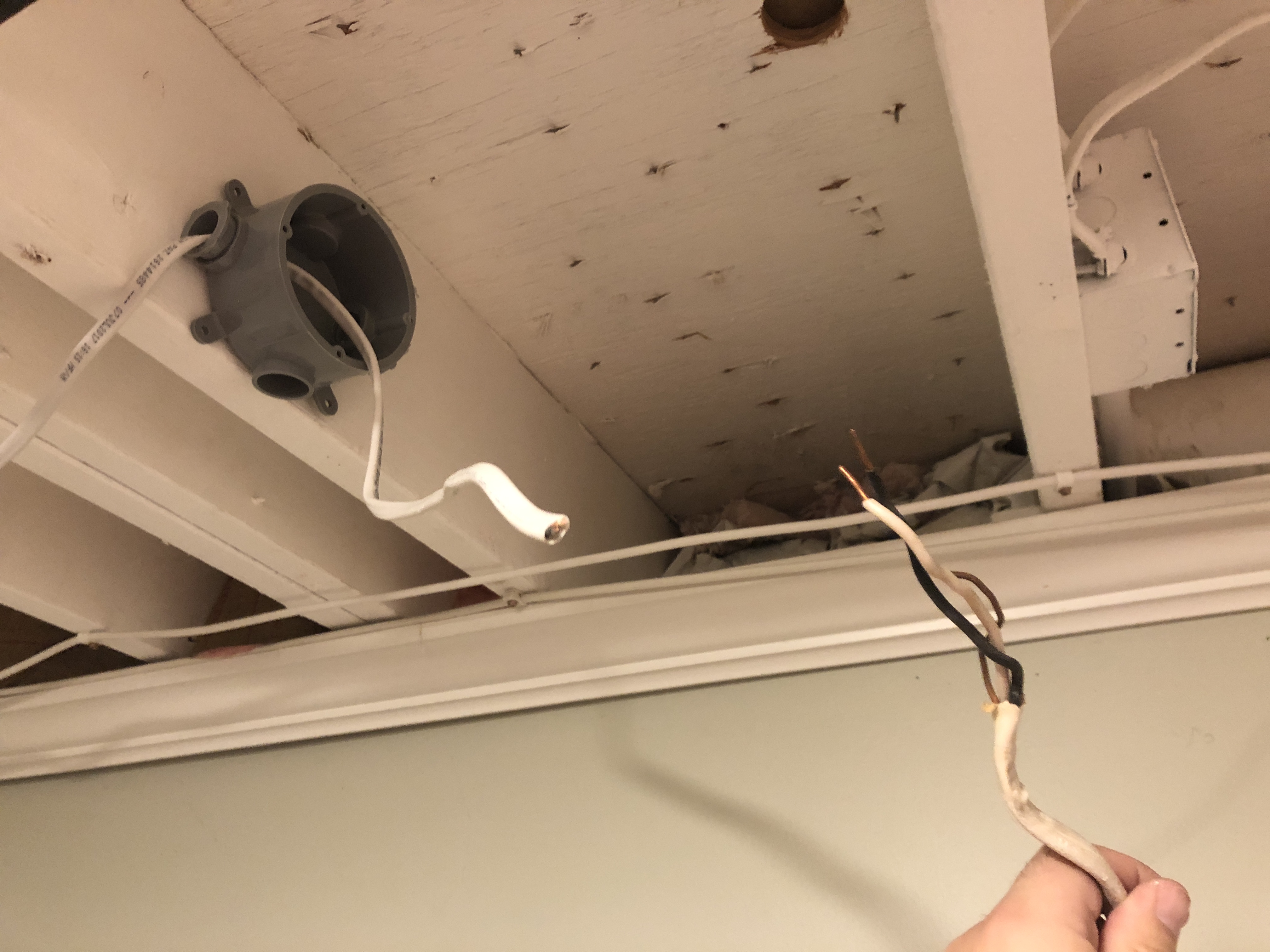 珠江電纜分享冬天電纜的注意事項(xiàng)