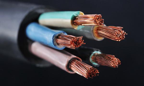 【珠江電纜】兩根2.5平方電線擰在一起等于5平方電線嗎？